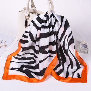 Foulard carré ZEBRA 1