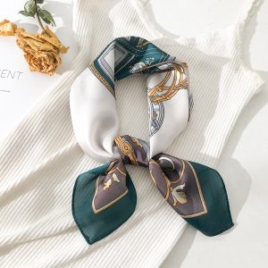 Foulard carré KIRA 1